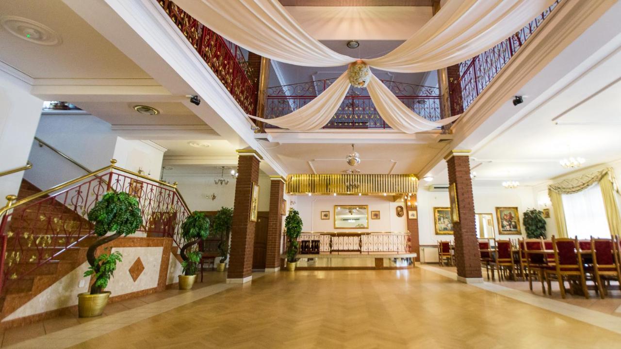 Elgrom Falenty Park Raszyn Exterior photo